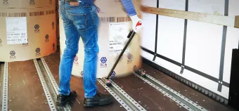 Skate & Track skate eta rail kargatzeko sistema